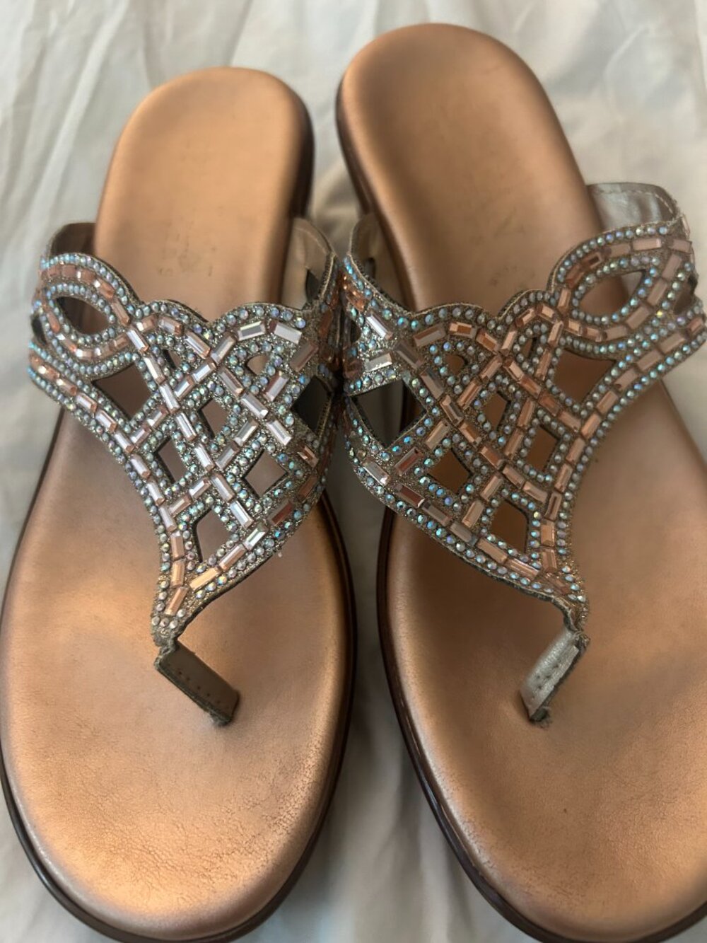 GOLD METALLIC SANDALS - Picture 2 of 6